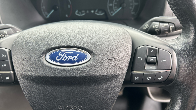 Ford Transit Custom 300 L2 Diesel Fwd 2.0 EcoBlue 130ps Low Roof Limited Van